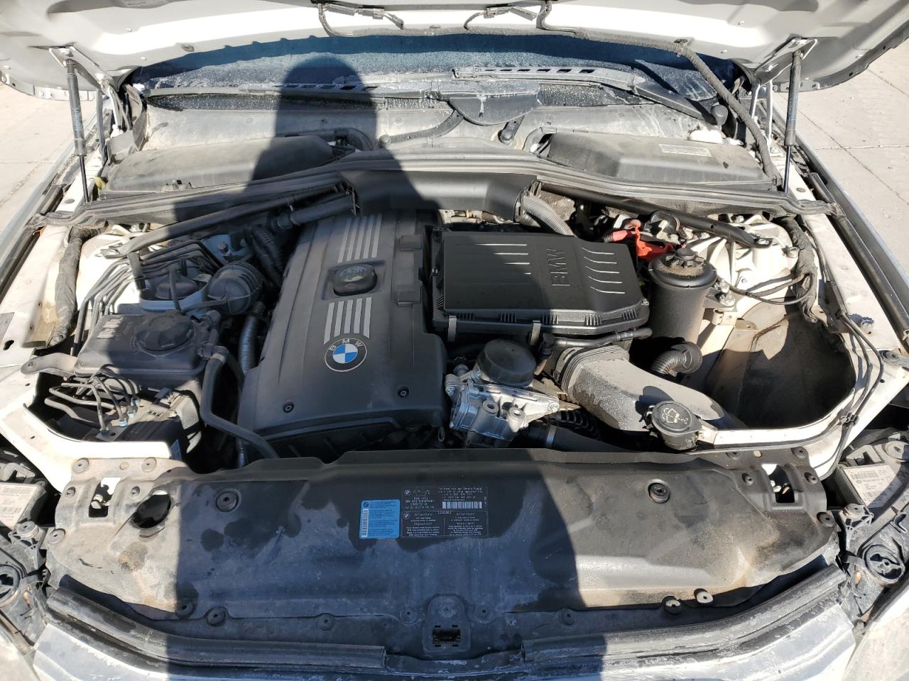 2010 BMW 5er VIN WBANV9C55AC391887 Copart auction photo, front end damage thumbnail 11