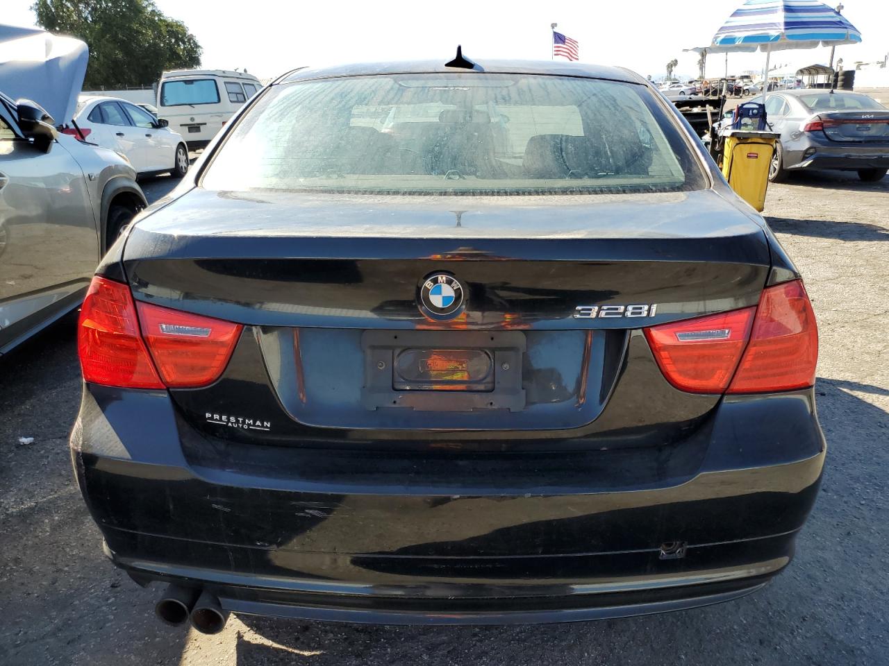 2011 BMW 3er VIN WBAPK5C5XBF124786 Copart auction photo, mechanical / minor dent/scratches damage thumbnail 6