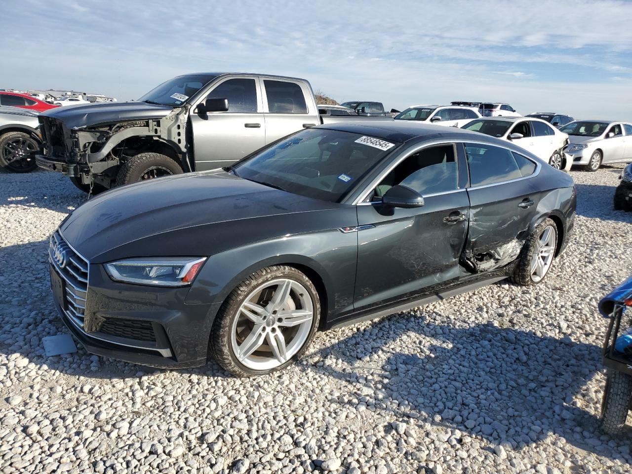 2019 Audi A5 VIN WAUENCF53KA017218