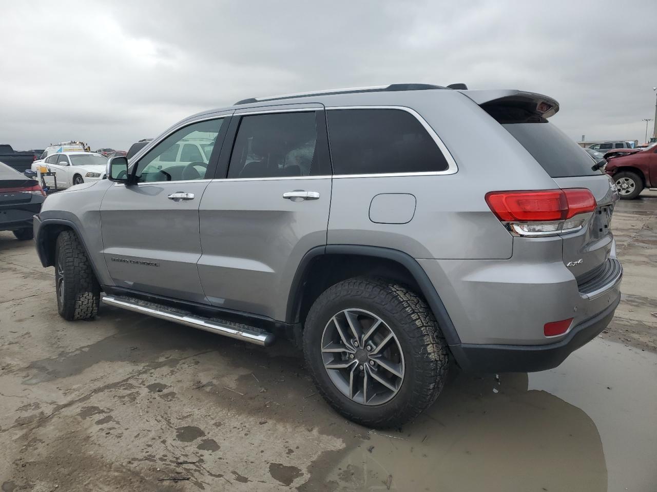 2019 Jeep Grand Cherokee VIN 1C4RJFBGXKC668570 Copart auction photo, front end / side damage thumbnail 2