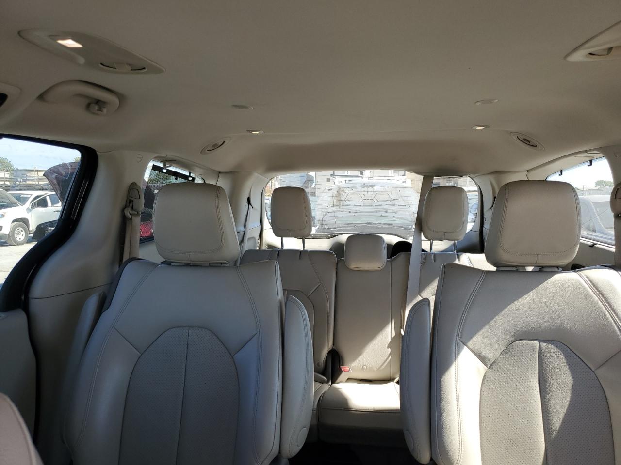 2021 Chrysler Pacifica VIN 2C4RC1L75MR586395 Copart auction photo, all over / mechanical damage thumbnail 10