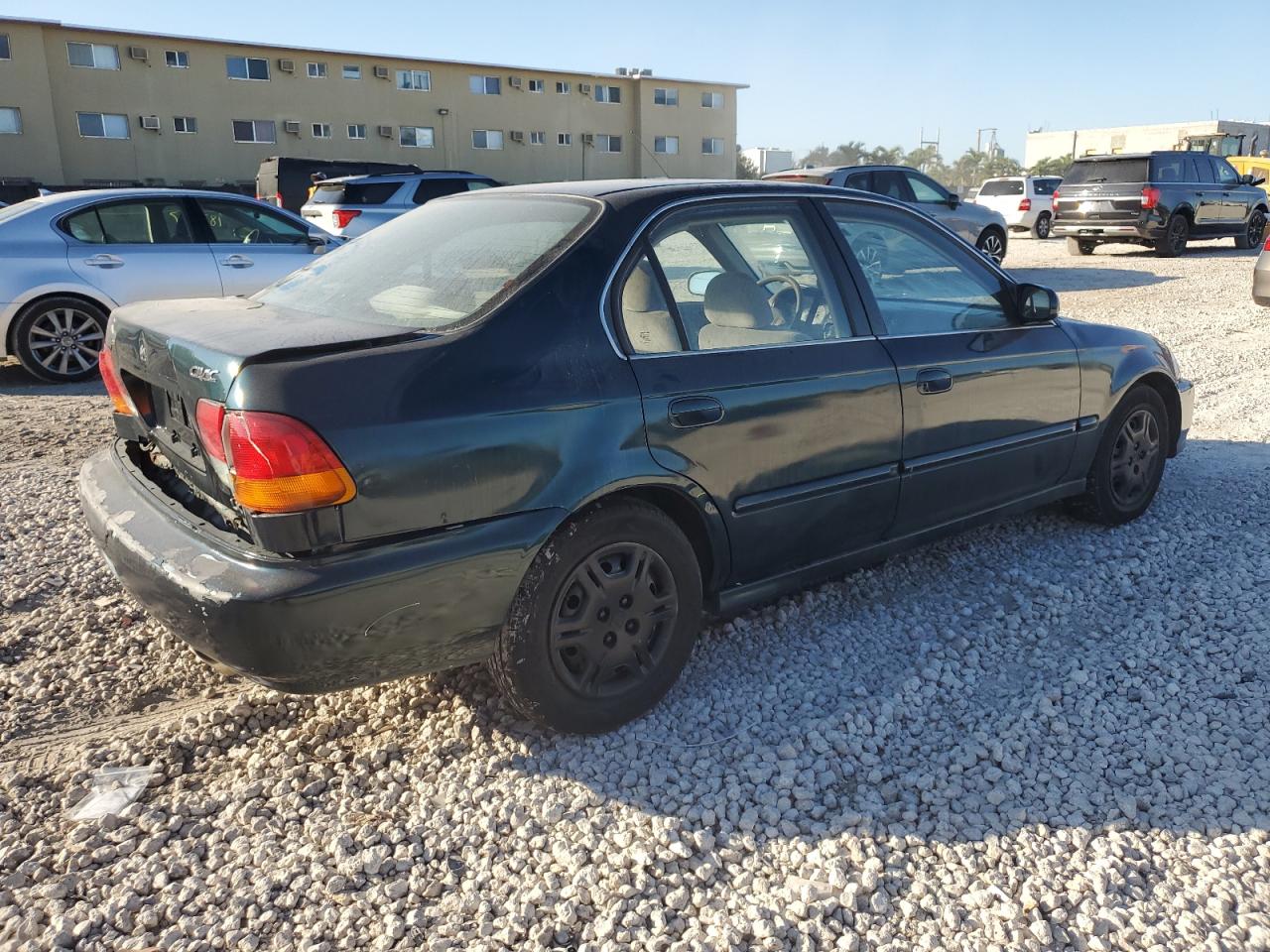 1997 Honda Civic VIN 2HGEJ6677VH574982 Copart auction photo, rear end damage thumbnail 3