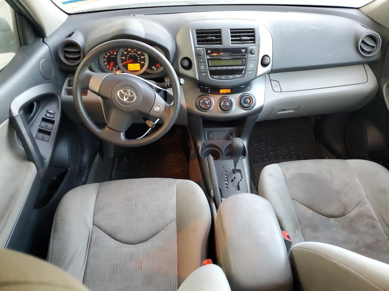 2011 Toyota RAV 4 VIN 2T3BF4DV1BW090424 Copart auction photo, front end / minor dent/scratches damage thumbnail 8