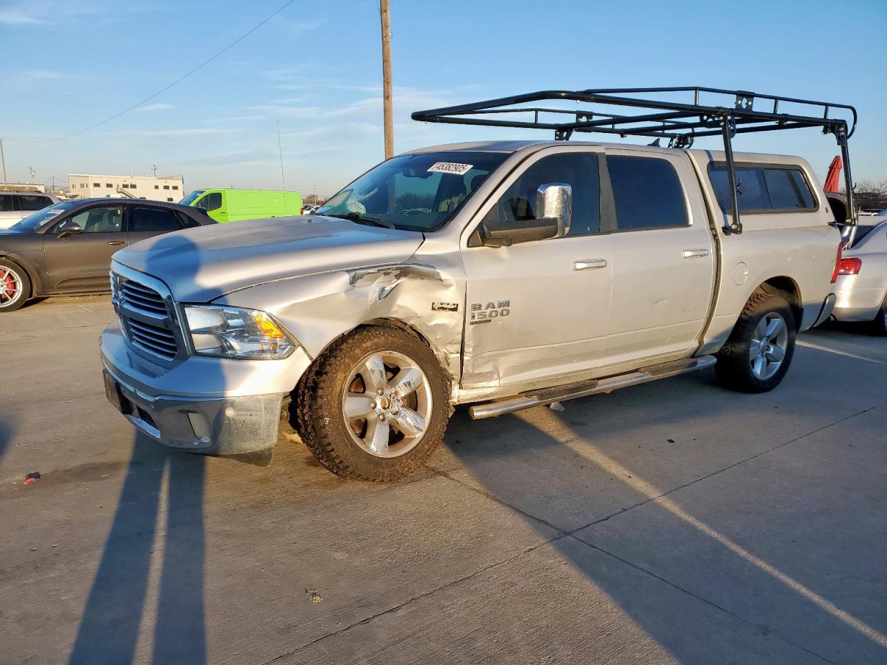 2019 RAM 1500 VIN 1C6RR6LT5KS528833