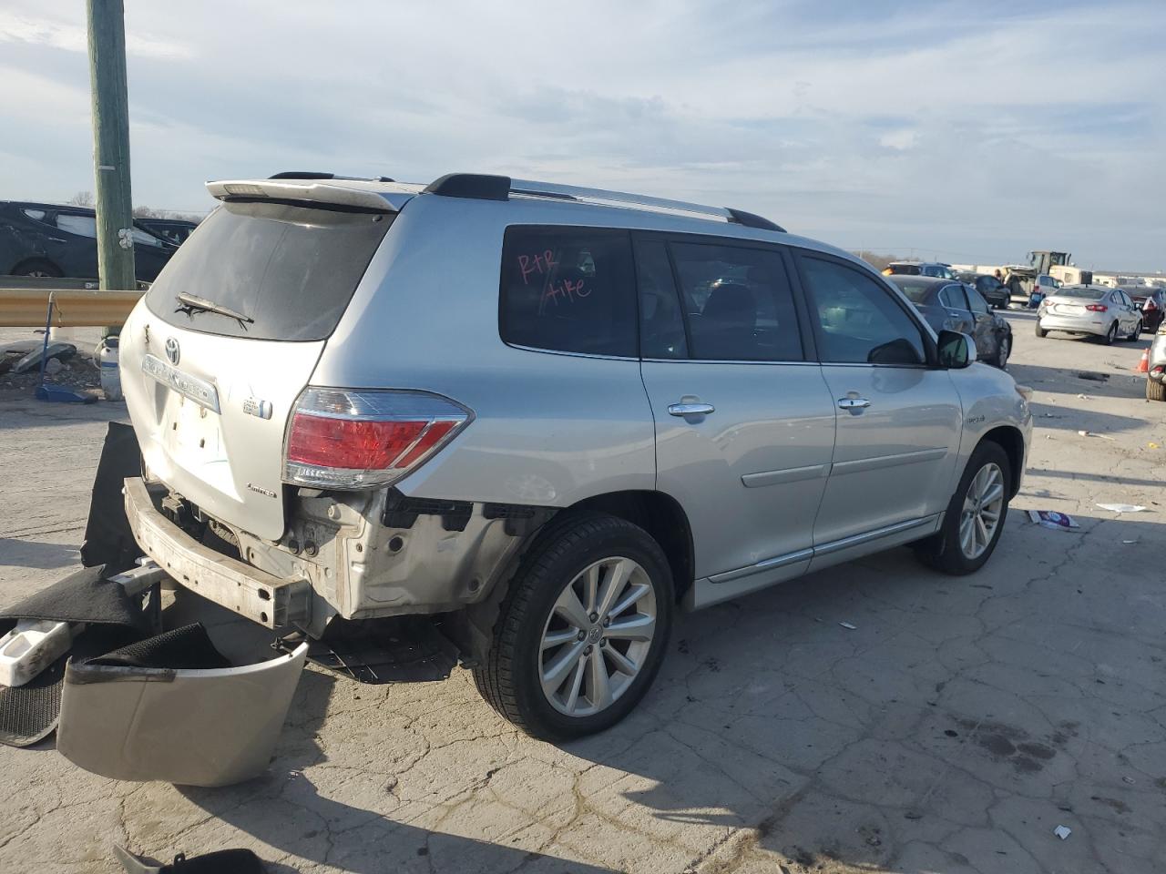 2013 Toyota Highlander VIN JTEDC3EH2D2012763 Copart auction photo, rear end damage thumbnail 3