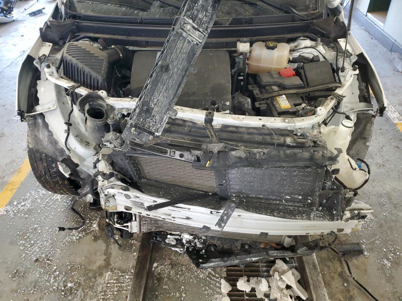 2019 Buick Enclave VIN 5GAEVAKW6KJ149218 Copart auction photo, front end / side damage thumbnail 13