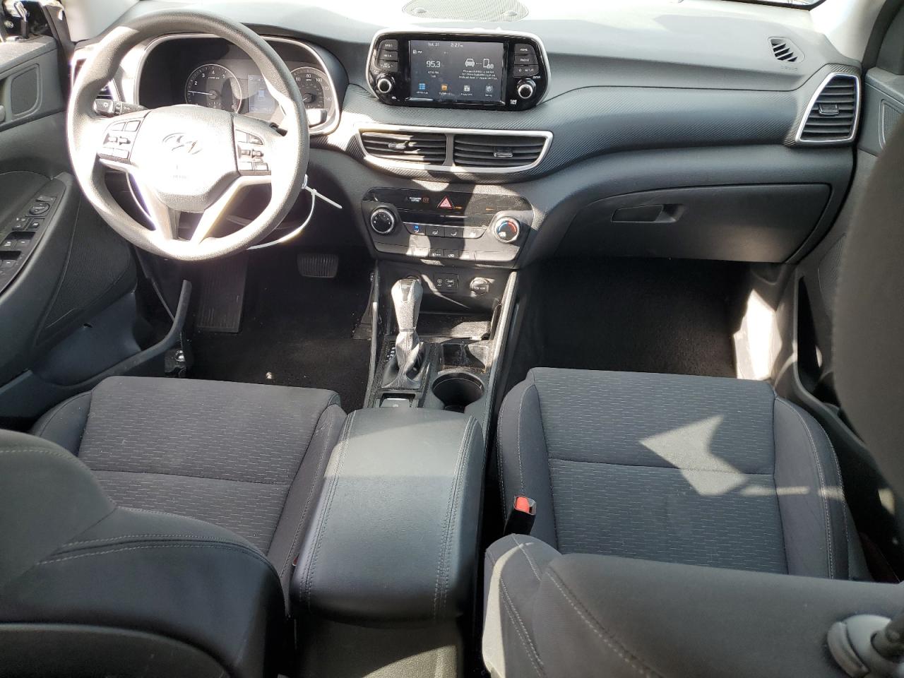 2019 Hyundai Tucson VIN KM8J23A44KU887966 Copart auction photo, side / front end damage thumbnail 8