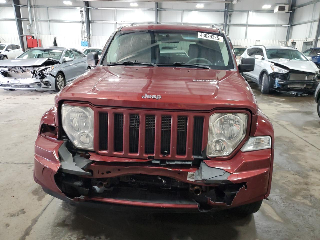 2009 Jeep Liberty (North America) VIN 1J8GN28K59W528380 Copart auction photo, front end damage thumbnail 5