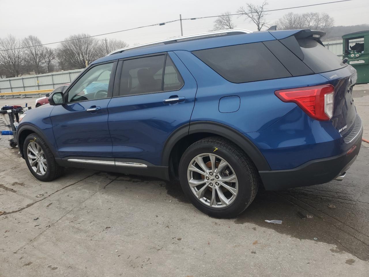 2022 Ford Explorer VIN 1FMSK7FHXNGA65084 Copart auction photo, side damage thumbnail 2