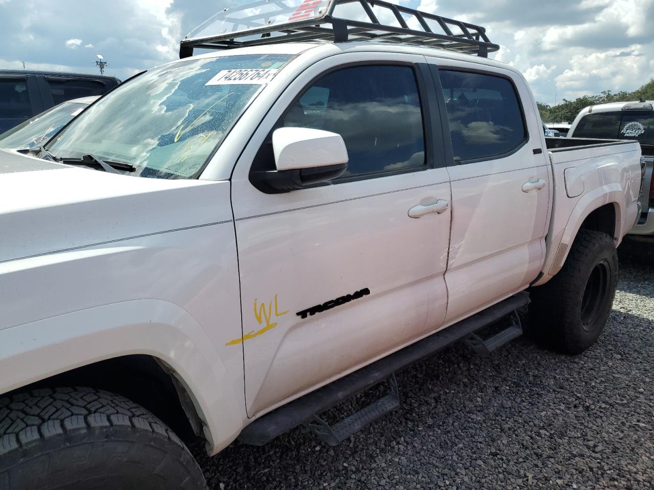 2018 Toyota Tacoma VIN 5TFAZ5CN0JX055801 Copart auction photo, water/flood damage thumbnail 12