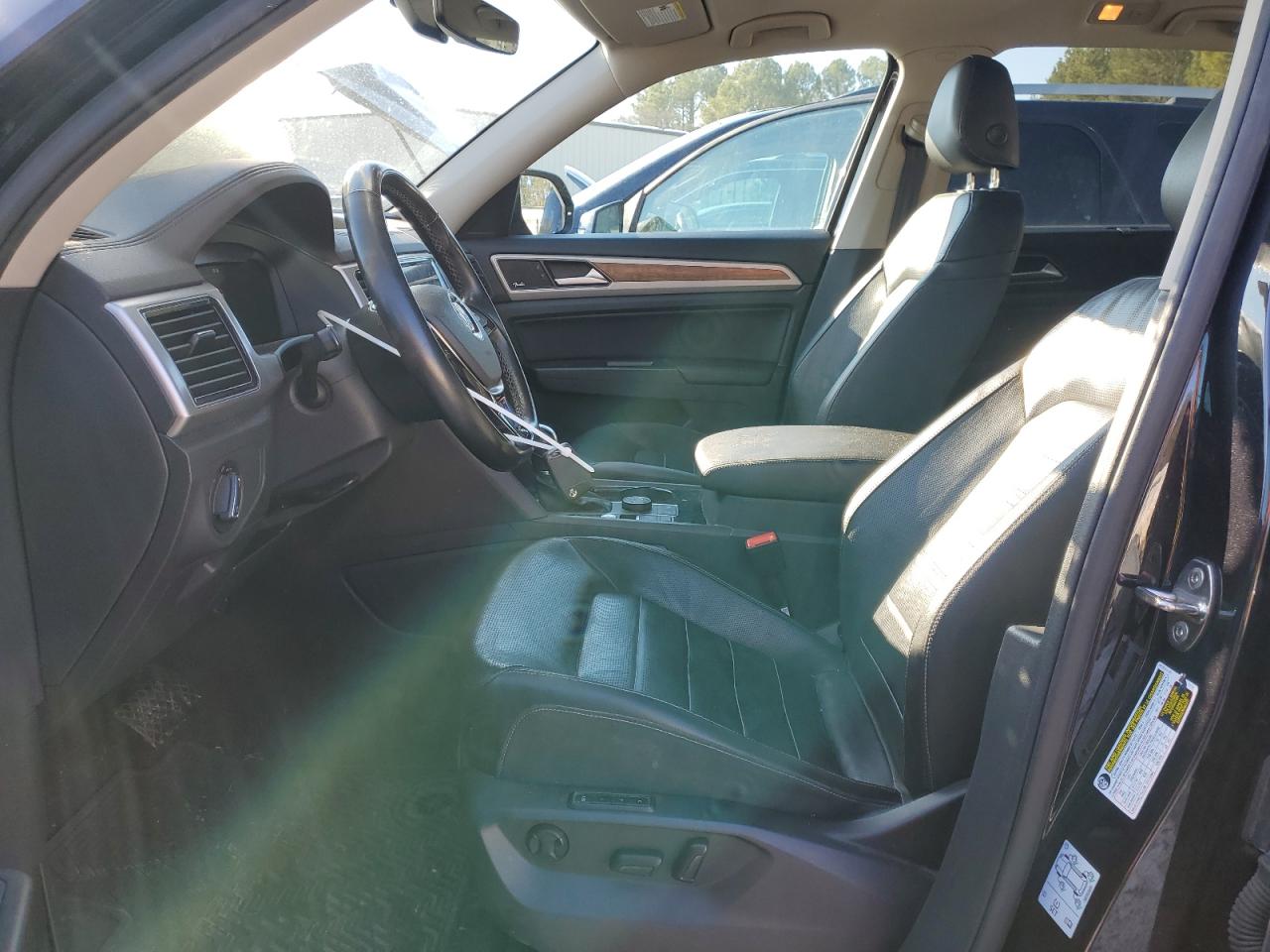 2019 Volkswagen Atlas VIN 1V2NR2CA0KC529248 Copart auction photo, rear end / minor dent/scratches damage thumbnail 7