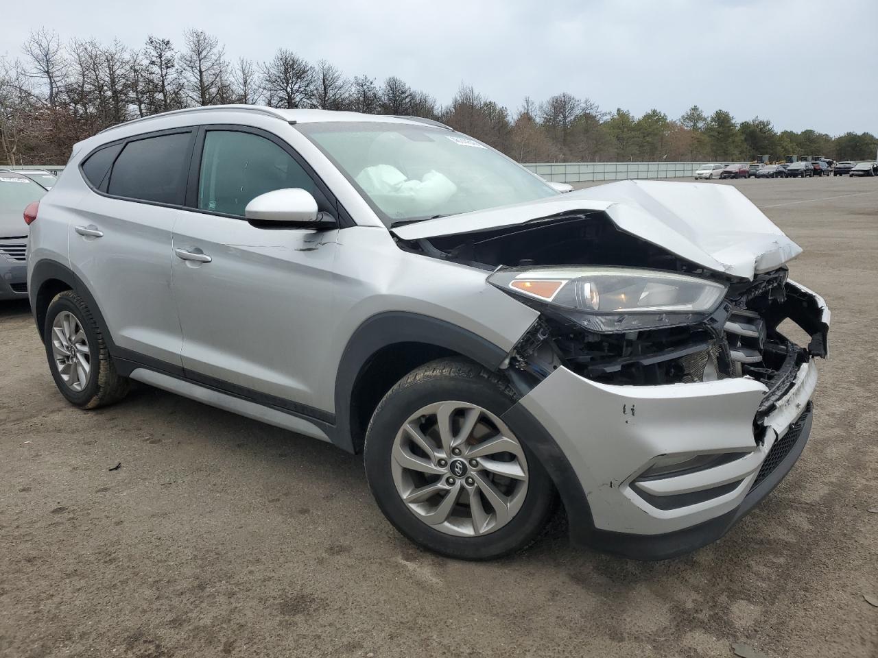 2018 Hyundai Tucson VIN KM8J3CA43JU759682 Copart auction photo, front end / minor dent/scratches damage thumbnail 4
