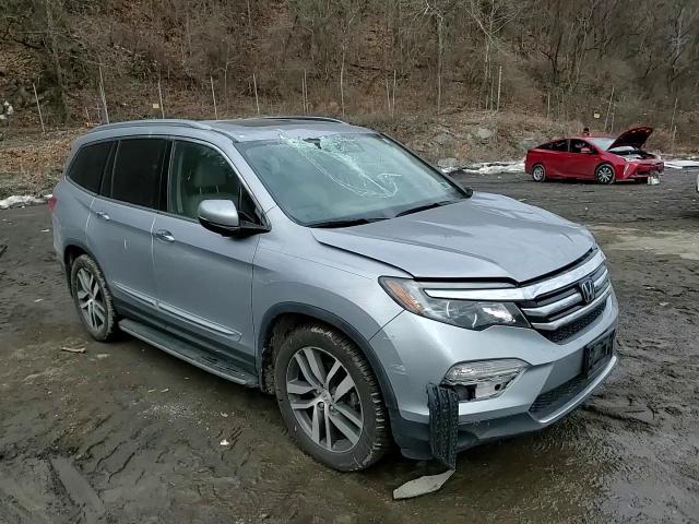 2017 Honda Pilot VIN 5FNYF6H04HB024257 Copart auction photo, front end / minor dent/scratches damage thumbnail 12