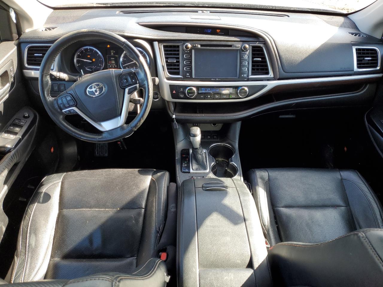 2014 Toyota Highlander VIN 5TDDKRFH0ES023098 Copart auction photo, side / rear end damage thumbnail 8