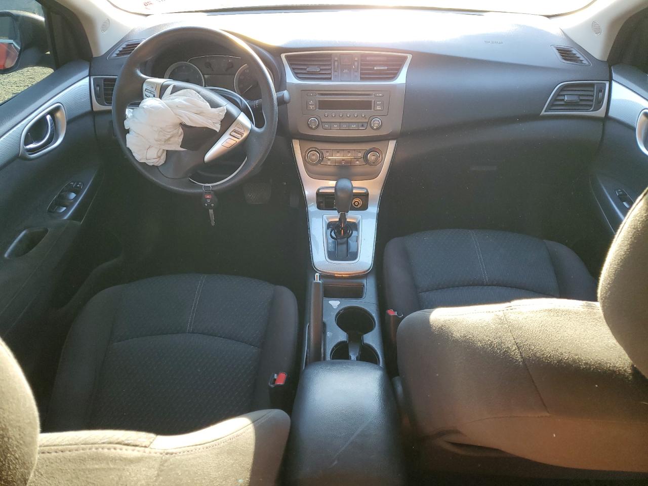 2014 Nissan Sentra VIN 3N1AB7AP1EY250768 Copart auction photo, front end / minor dent/scratches damage thumbnail 8
