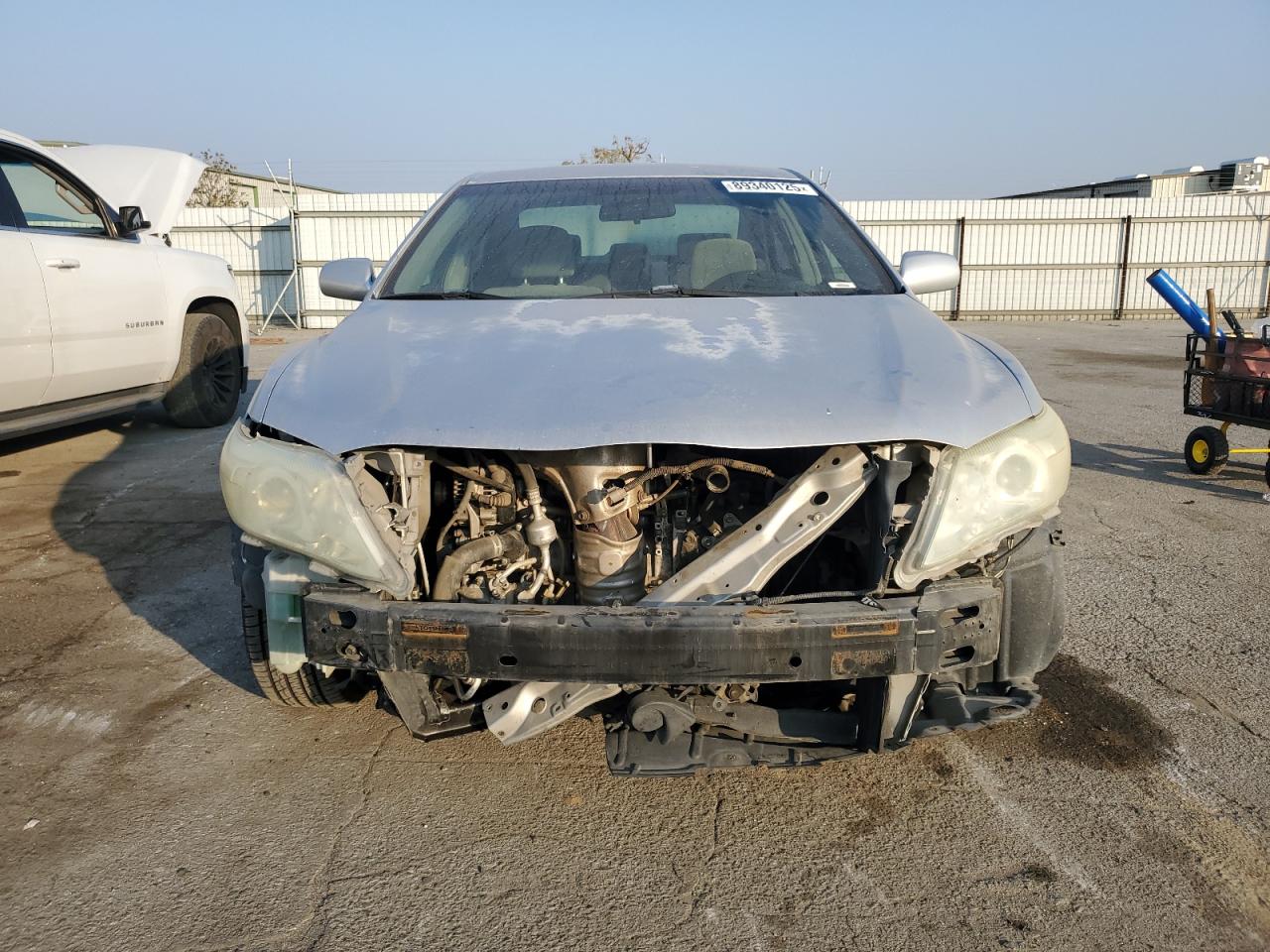 2011 Toyota Camry VIN 4T1BF3EK7BU137074 Copart auction photo, front end / minor dent/scratches damage thumbnail 5