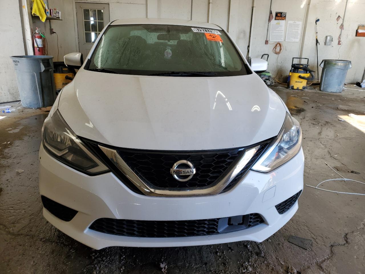 2018 Nissan Sentra VIN 3N1AB7APXJY295492 Copart auction photo, side / minor dent/scratches damage thumbnail 5