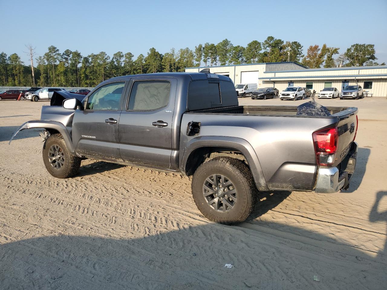 2021 Toyota Tacoma VIN 3TYAZ5CN3MT011452 Copart auction photo, front end damage thumbnail 2
