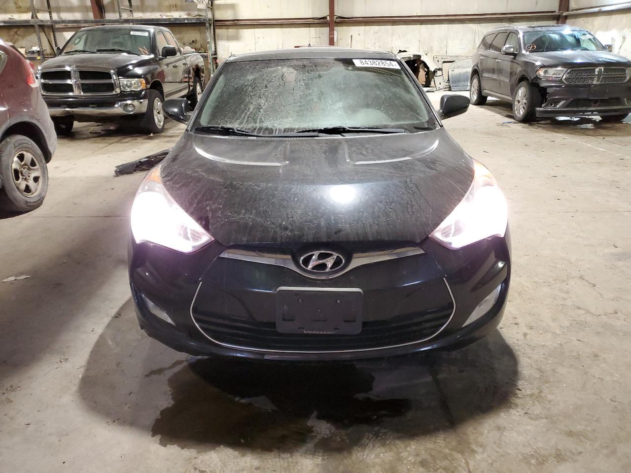 2015 Hyundai Veloster VIN KMHTC6AD4FU230582 Copart auction photo, rear end / minor dent/scratches damage thumbnail 5