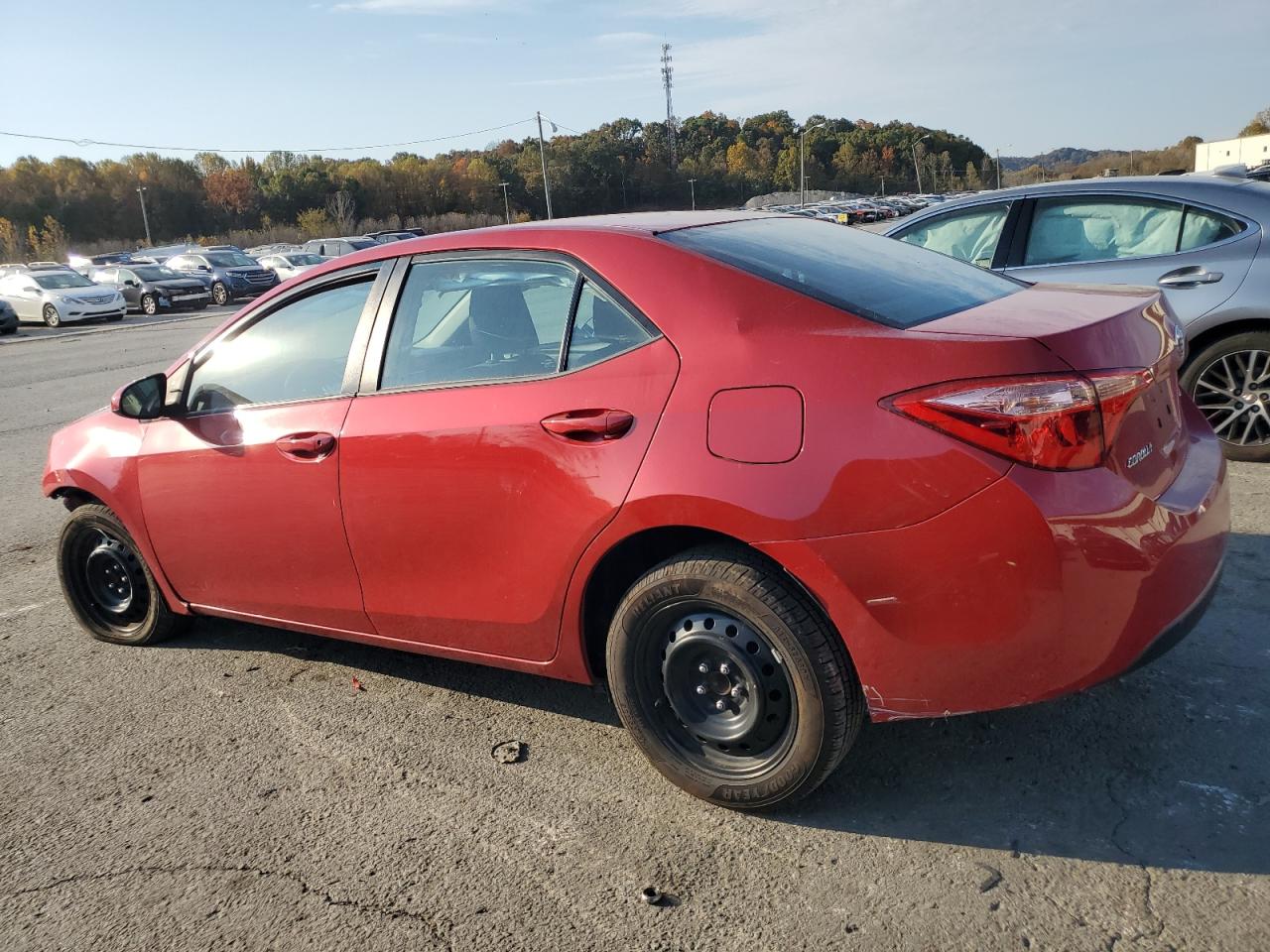 2019 Toyota Corolla VIN 2T1BURHE4KC147576 Copart auction photo, front end / side damage thumbnail 2