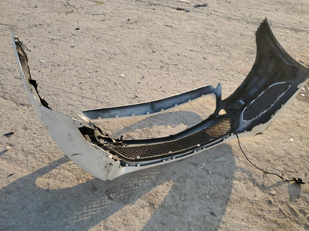 2015 Mercedes-Benz C-klasse VIN 55SWF4KB5FU048245 Copart auction photo, front end damage thumbnail 12