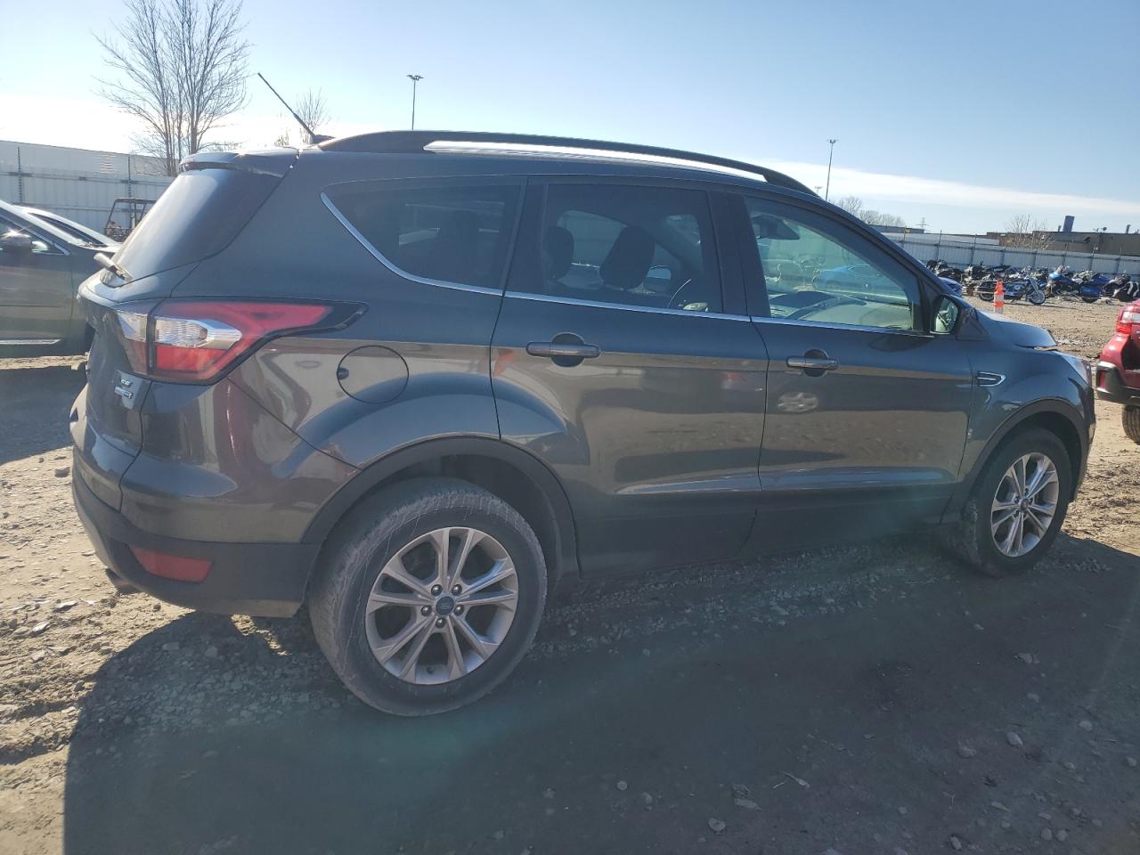 2018 Ford Escape VIN 1FMCU9GD6JUC63078 Copart auction photo, front end damage thumbnail 3