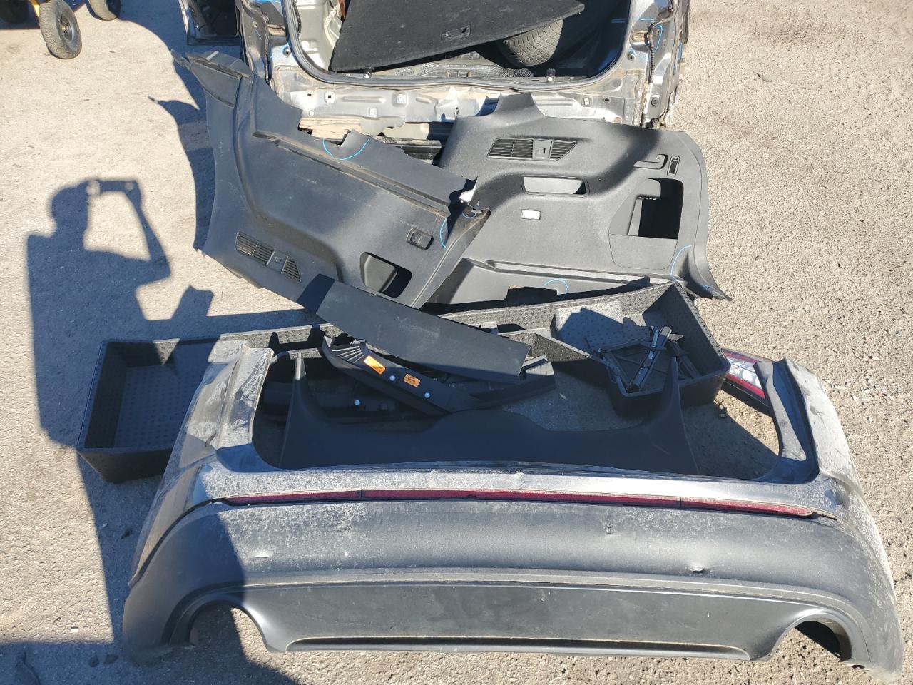2018 Ford Edge VIN 2FMPK3G93JBB48041 Copart auction photo, rear end damage thumbnail 12