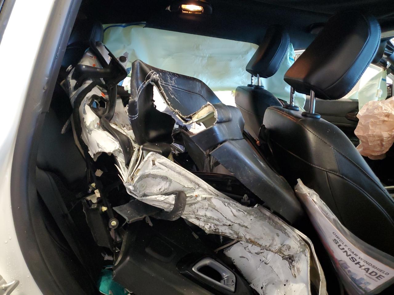 2022 Jeep Compass VIN 3C4NJCBB4NT234736 Copart auction photo, all over damage thumbnail 11
