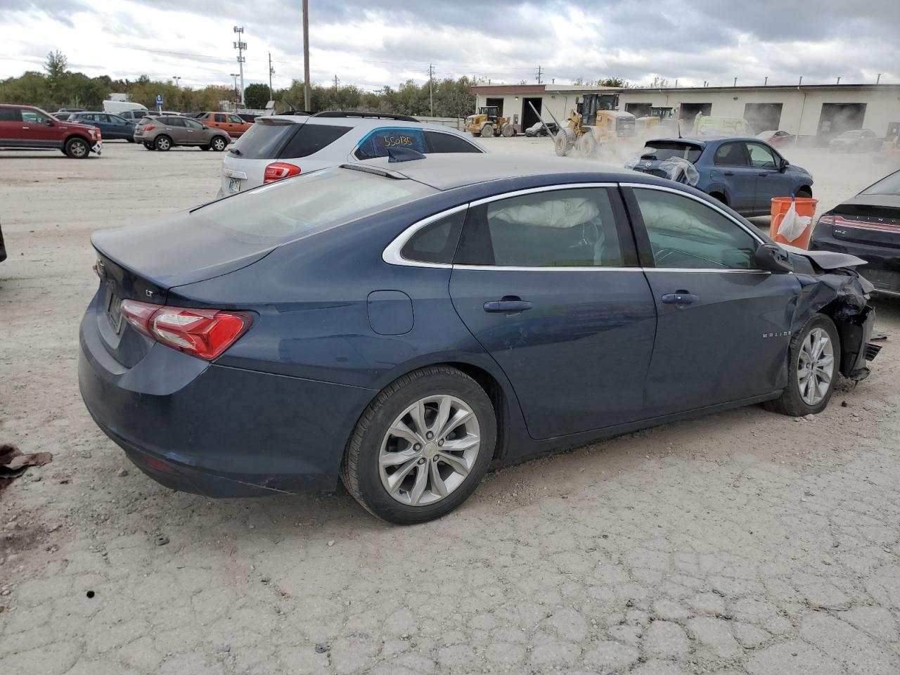 2020 Chevrolet Malibu VIN 1G1ZB5ST1LF003807 Copart auction photo, front end / side damage thumbnail 3