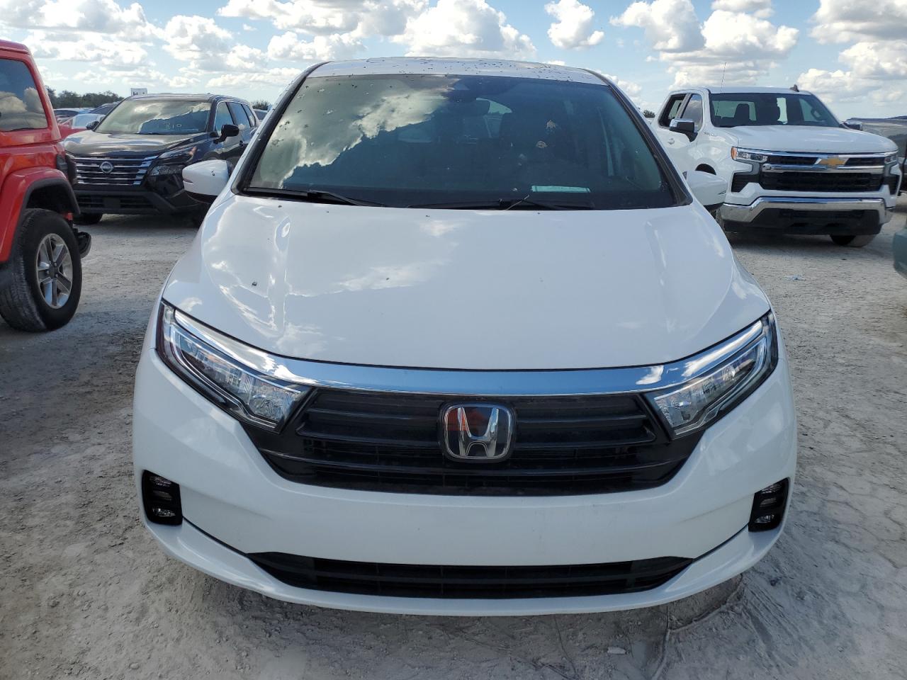 2024 Honda Odyssey VIN 5FNRL6H64RB068889 Copart auction photo, water/flood / undercarriage damage thumbnail 5