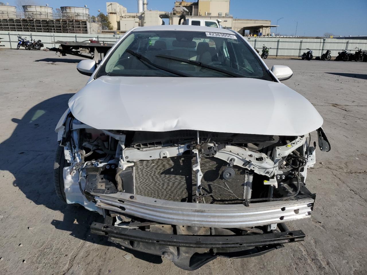 2020 Toyota Corolla VIN 5YFEPRAE5LP081667 Copart auction photo, front end / side damage thumbnail 5