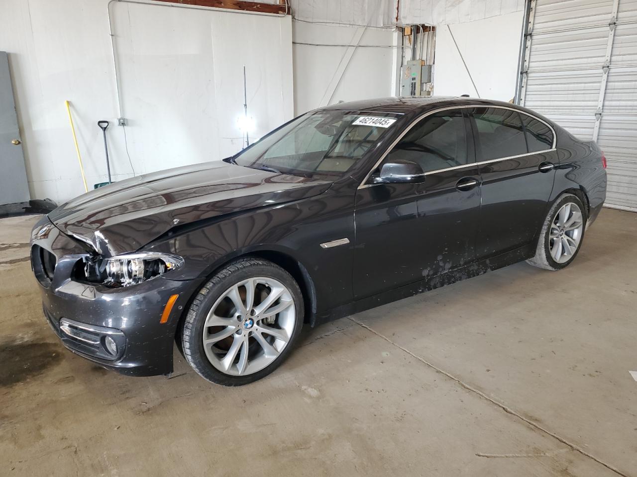 2016 BMW 5er VIN WBA5B3C5XGG260204