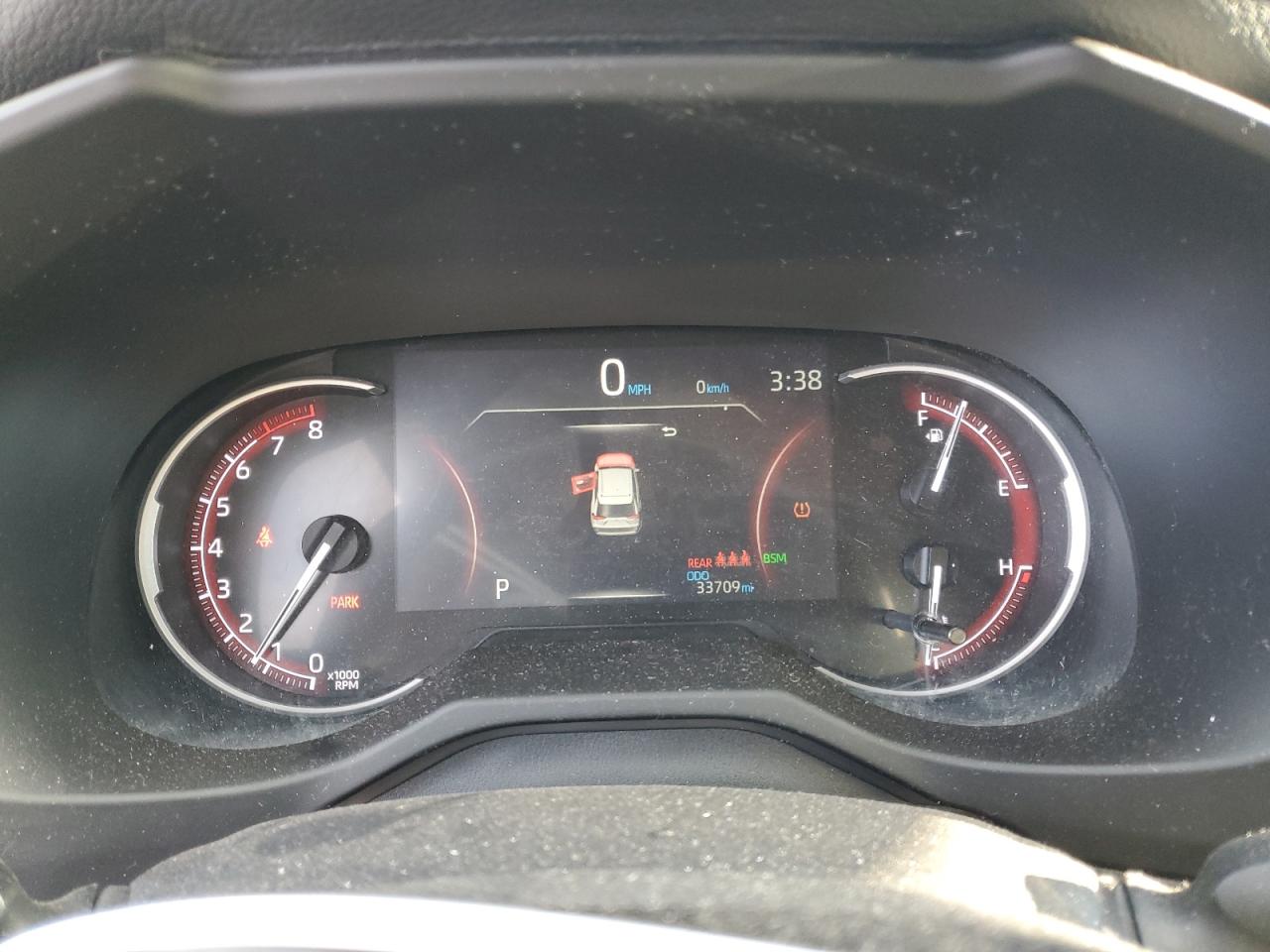 2021 Toyota RAV 4 VIN 2T3N1RFV2MW246267 Copart auction photo, minor dent/scratches damage thumbnail 9