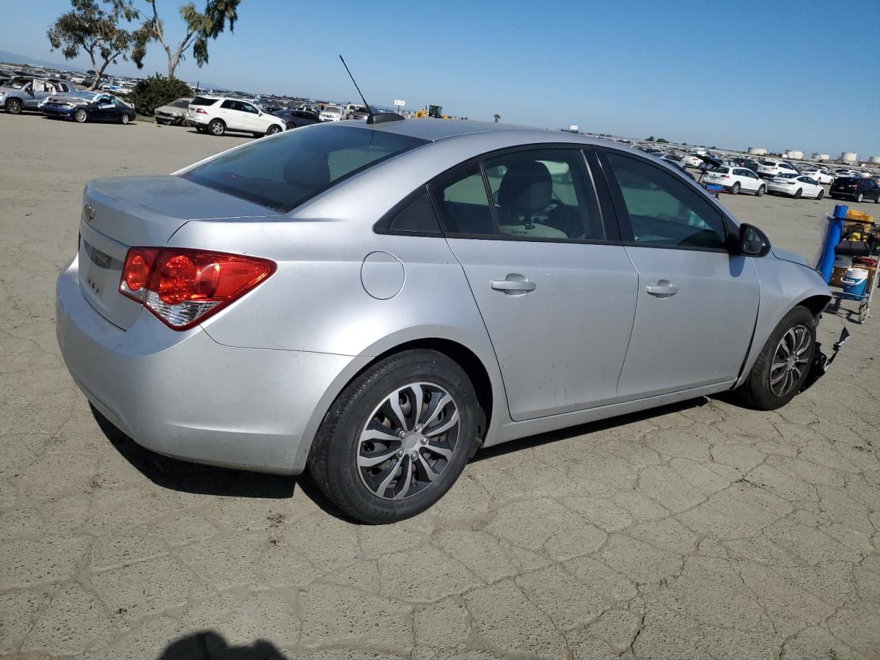 2016 Chevrolet Cruze VIN 1G1PC5SH6G7131837 Copart auction photo, front end damage thumbnail 3