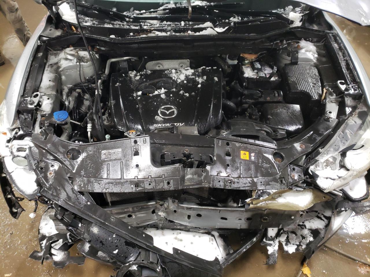 2014 Mazda CX-5 VIN JM3KE4BE8E0375319 Copart auction photo, front end damage thumbnail 11