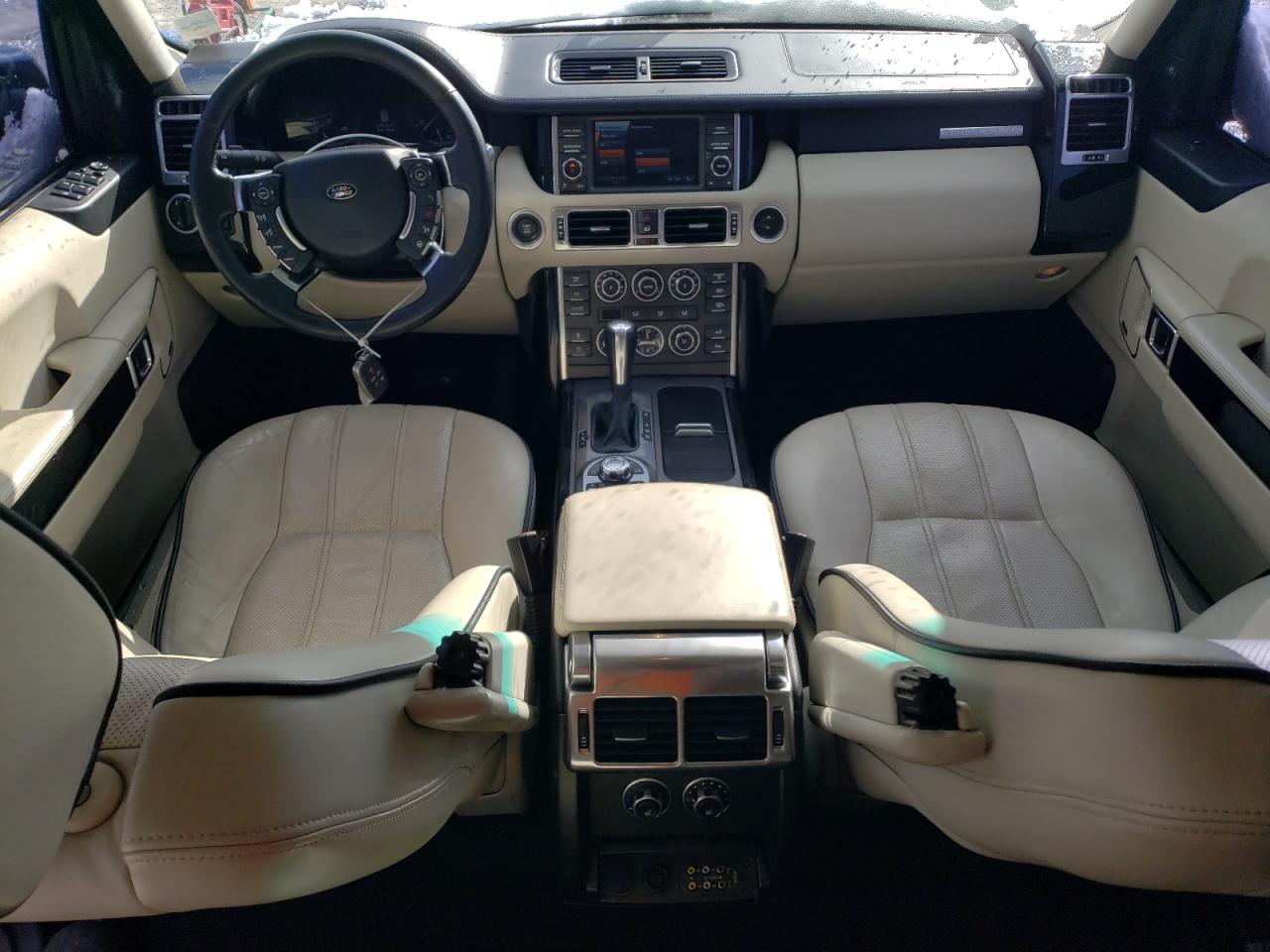 2011 Land Rover Range Rover VIN SALMF1D48BA338979 Copart auction photo, minor dent/scratches damage thumbnail 8