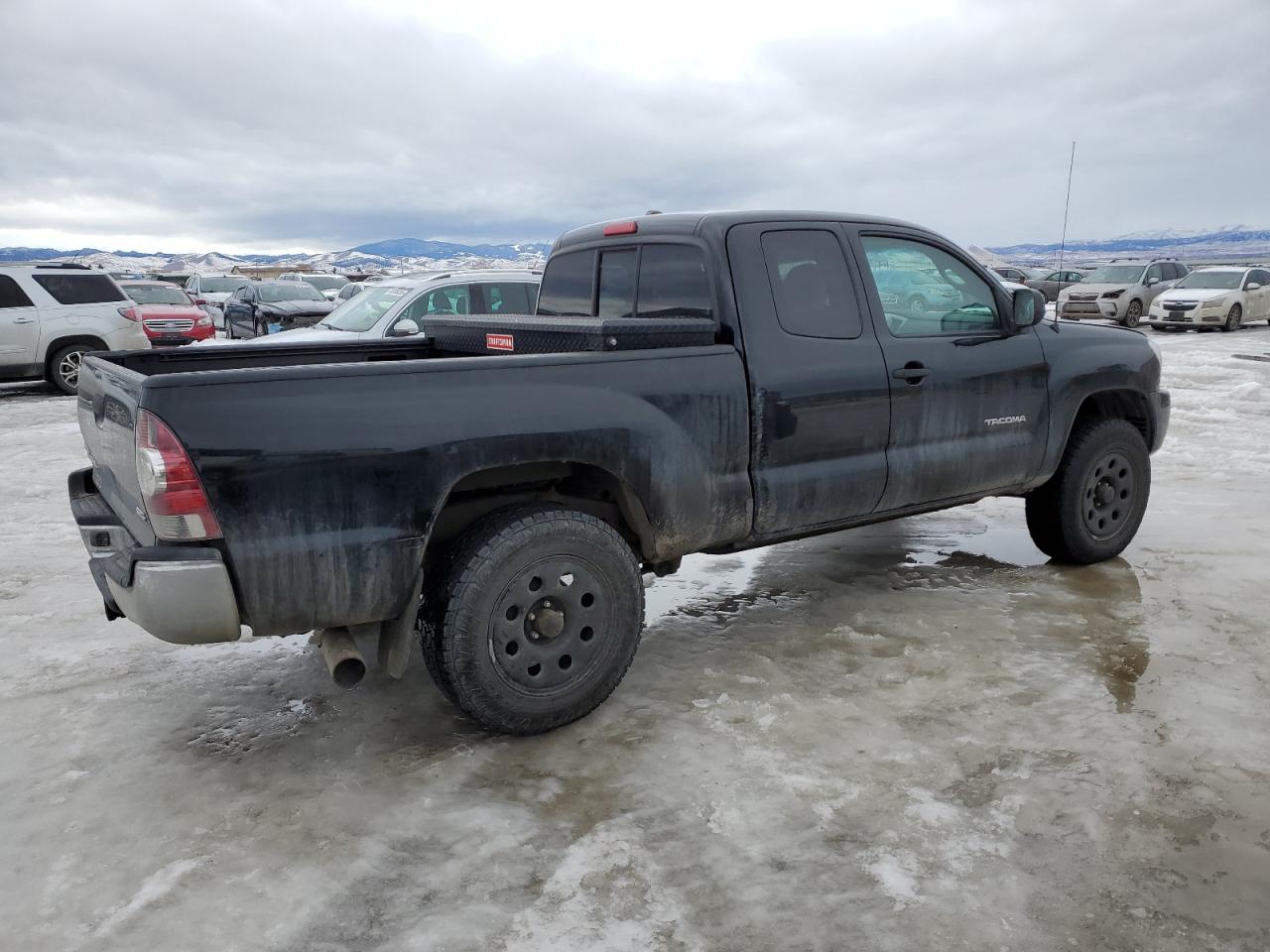 2011 Toyota Tacoma VIN 5TFTX4CN9BX003271 Copart auction photo, front end / side damage thumbnail 3