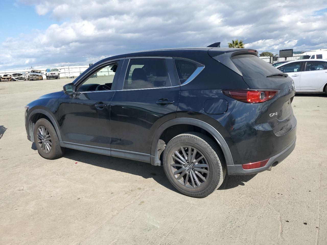 2020 Mazda CX-5 VIN JM3KFACM6L1800318 Copart auction photo, side / front end damage thumbnail 2