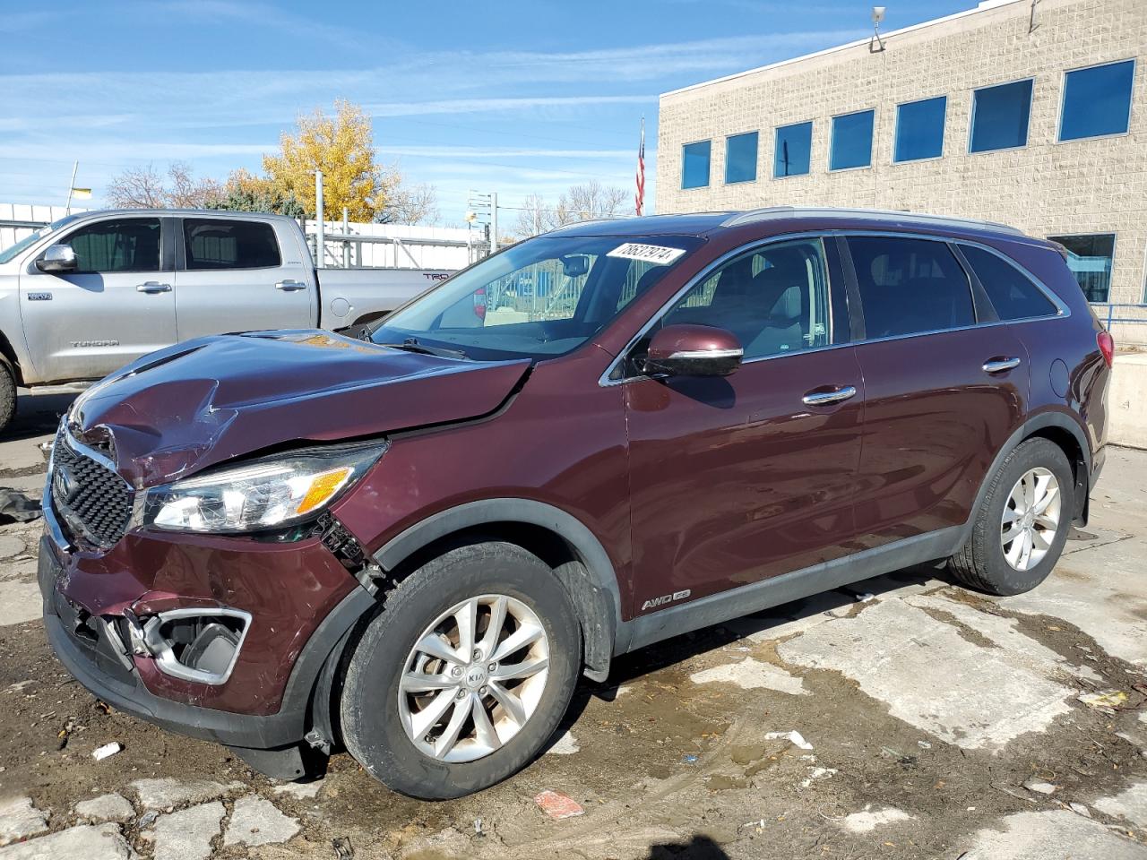 2018 KIA Sorento VIN 5XYPGDA58JG422010