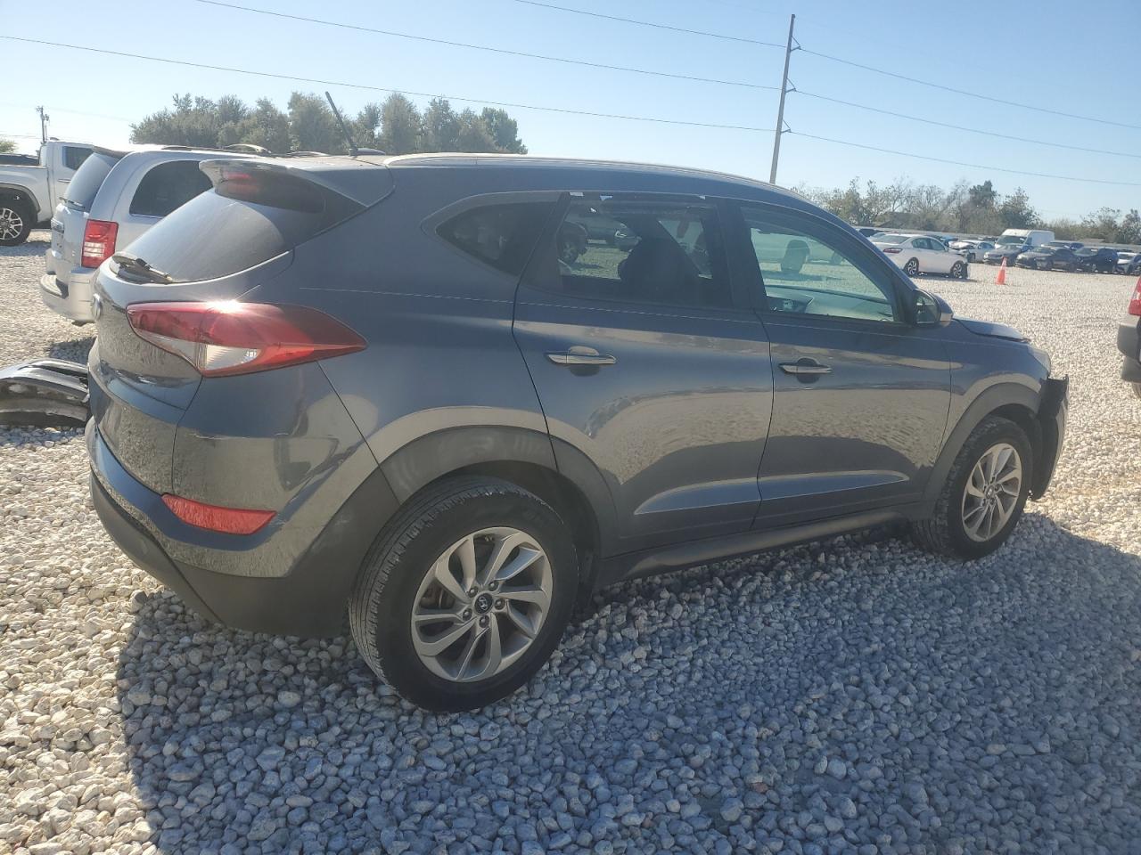2016 Hyundai Tucson VIN KM8J33A41GU084357 Copart auction photo, front end damage thumbnail 3