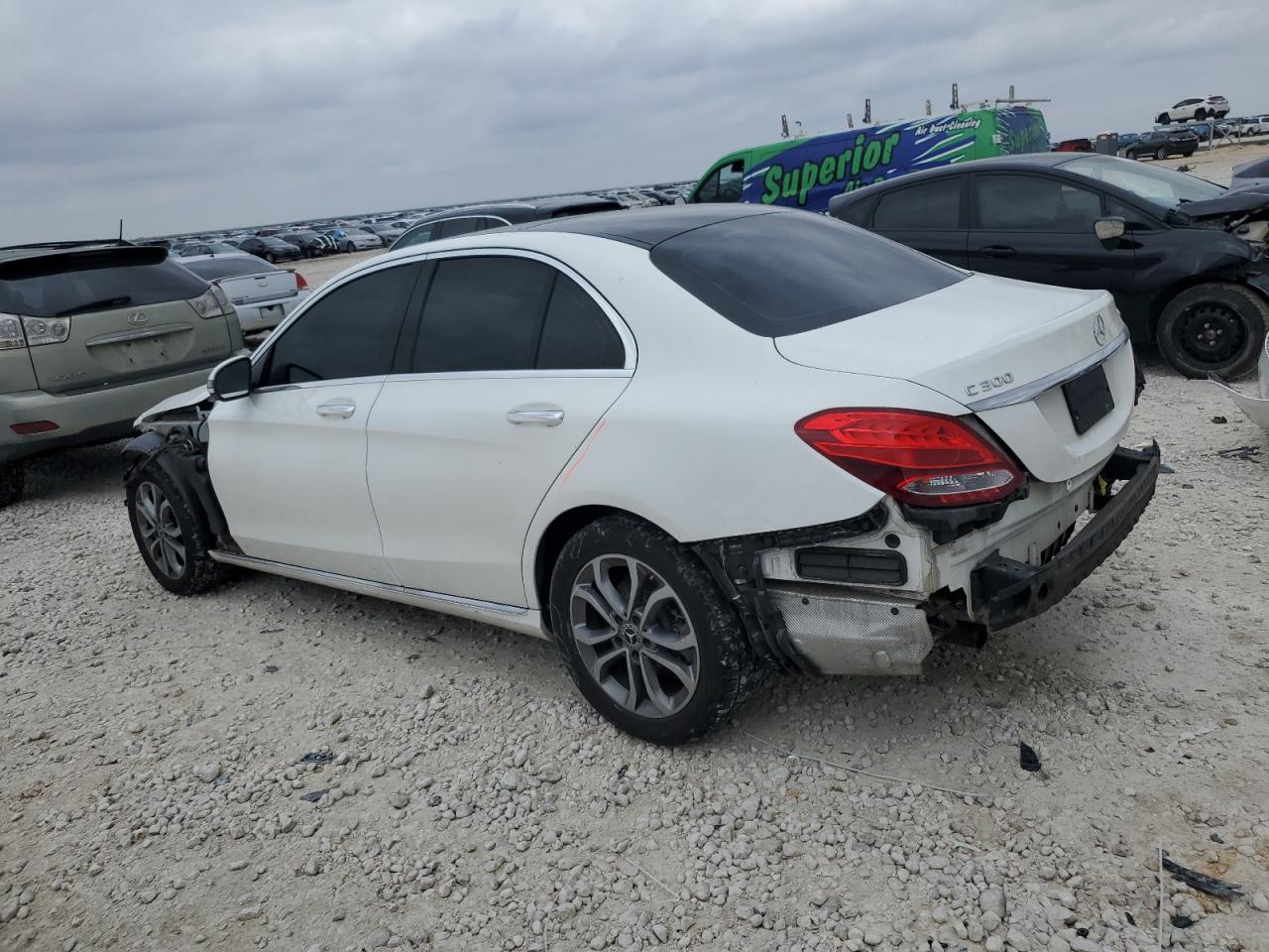 2018 Mercedes-Benz C-klasse VIN 55SWF4KB9JU234654 Copart auction photo, front end / rear end damage thumbnail 2