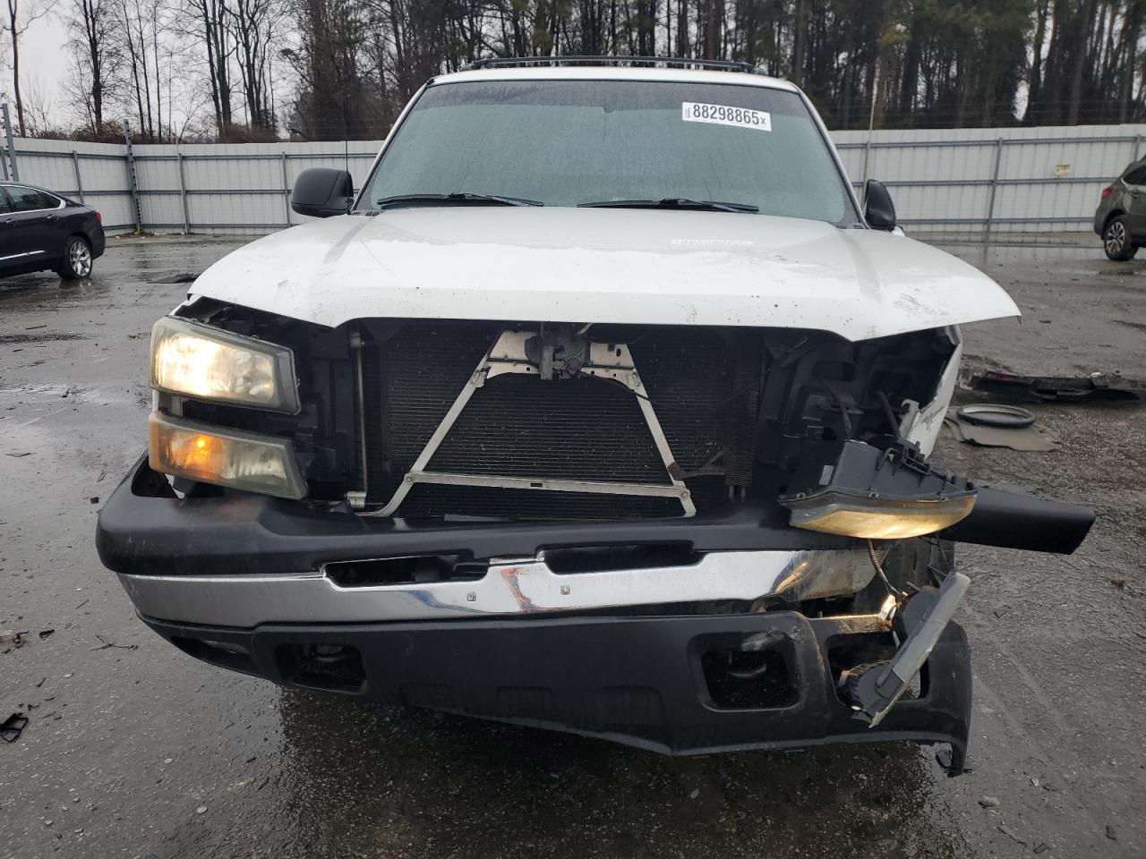 2004 Chevrolet Avalanche VIN 3GNEC12TX4G280402 Copart auction photo, front end / rear end damage thumbnail 5