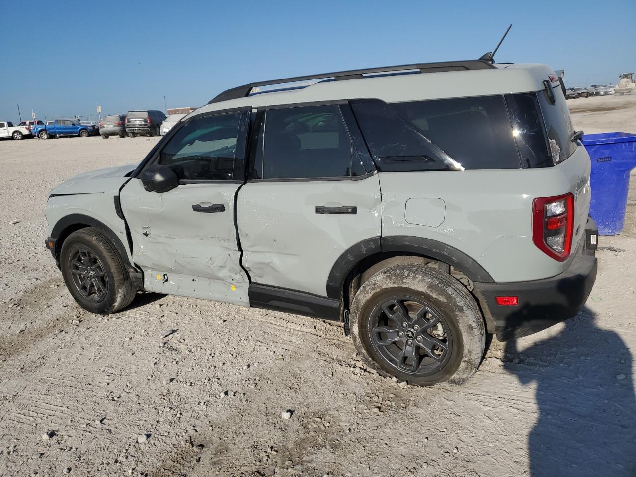 2022 Ford Bronco VIN 3FMCR9B62NRE32746 Copart auction photo, all over / undercarriage damage thumbnail 2