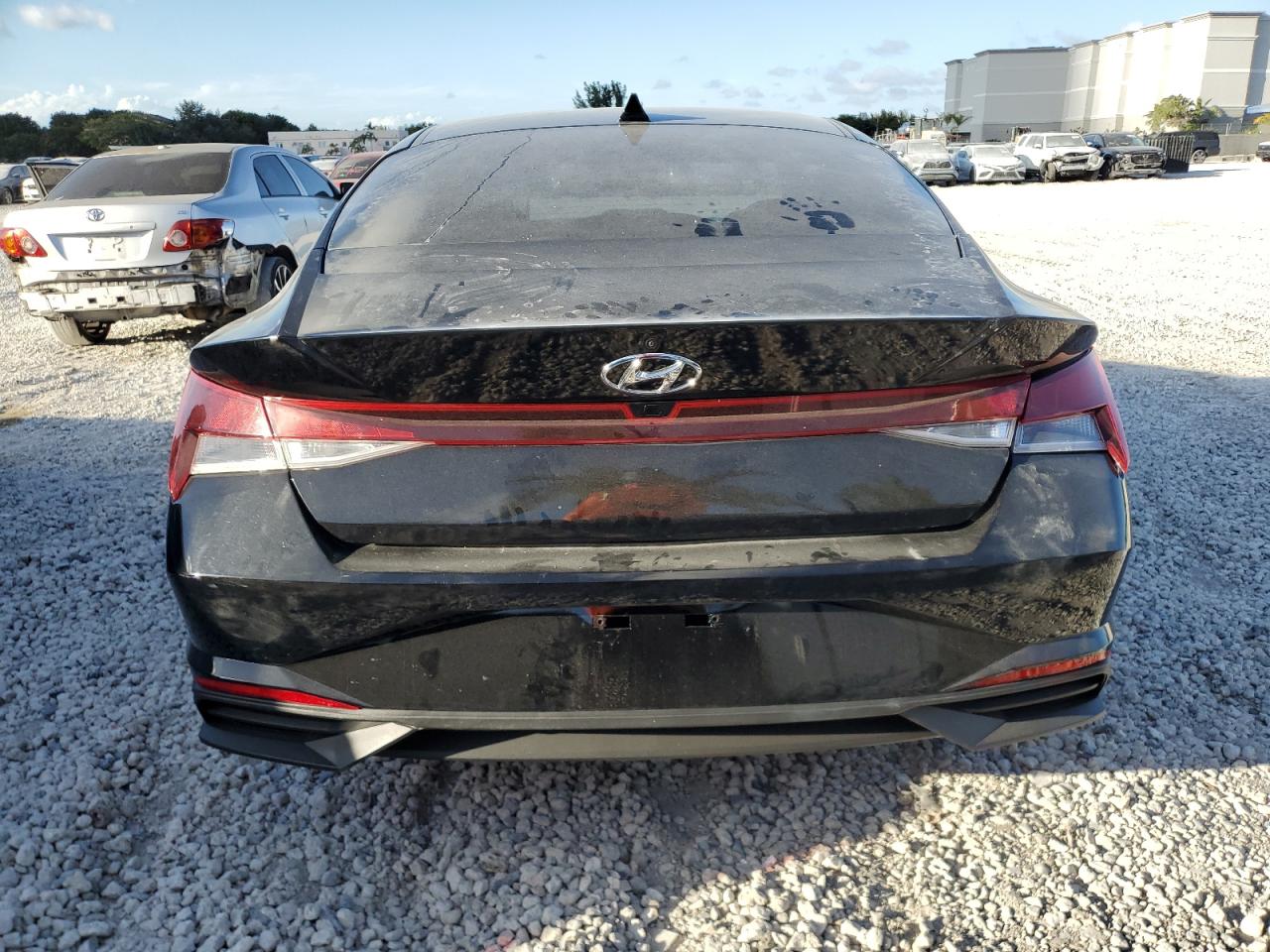 2022 Hyundai Elantra VIN 5NPLM4AG8NH067086 Copart auction photo, normal wear damage thumbnail 6
