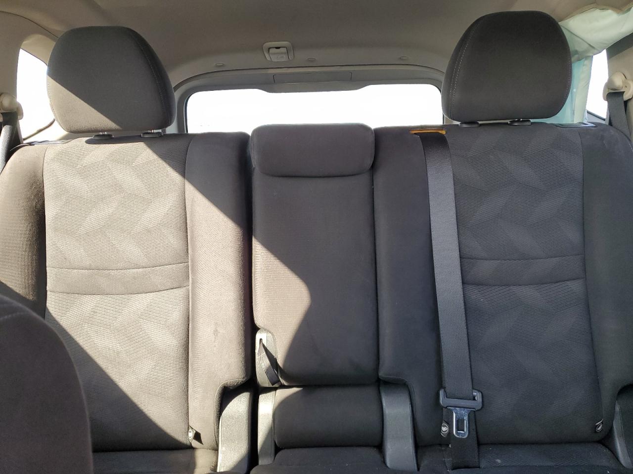 2015 Nissan Rogue VIN KNMAT2MV8FP54G444 Copart auction photo, undercarriage / minor dent/scratches damage thumbnail 10