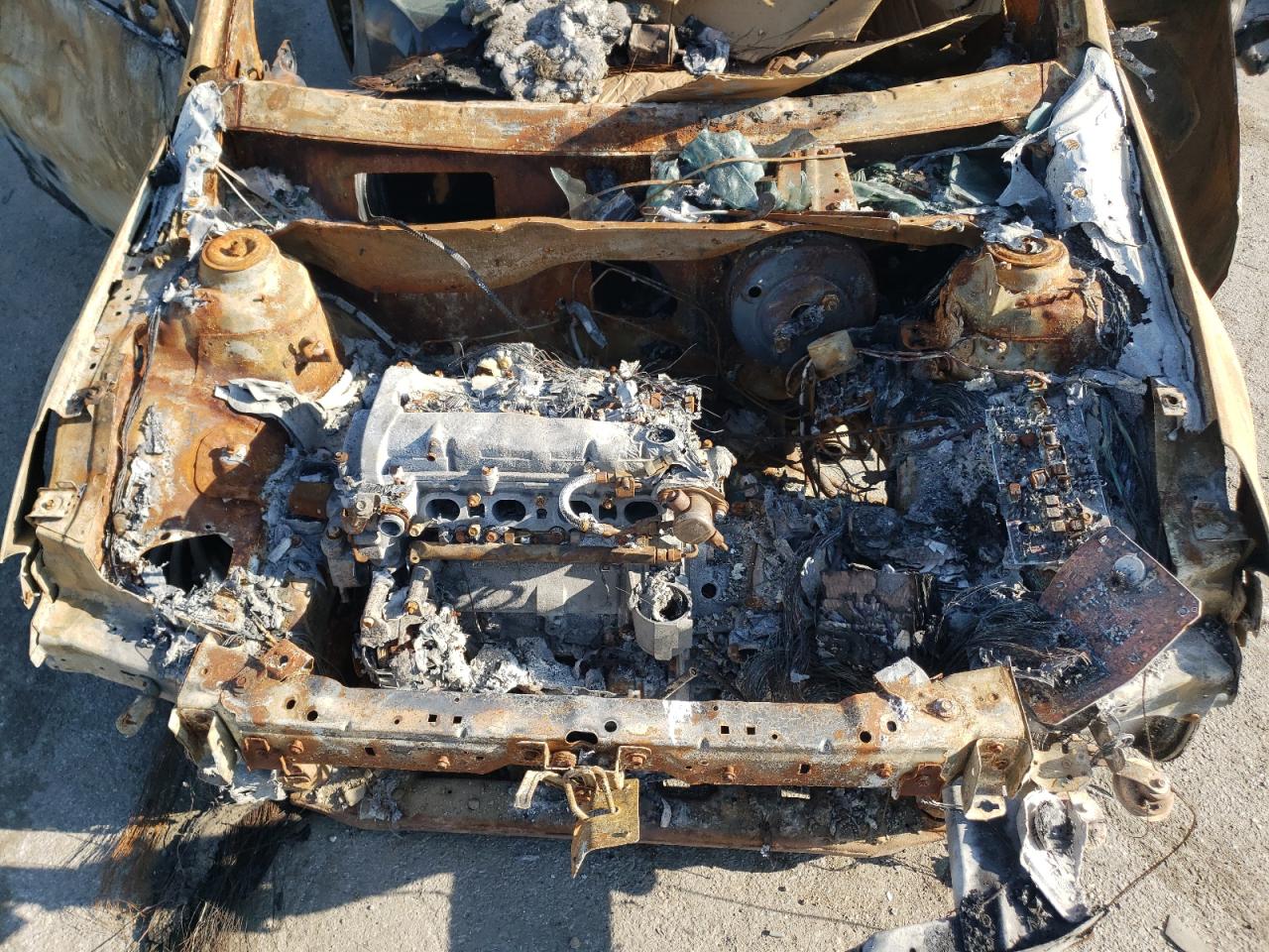 2012 Buick Regal VIN 2G4GR5EKXC9156824 Copart auction photo, all over / burn damage thumbnail 11