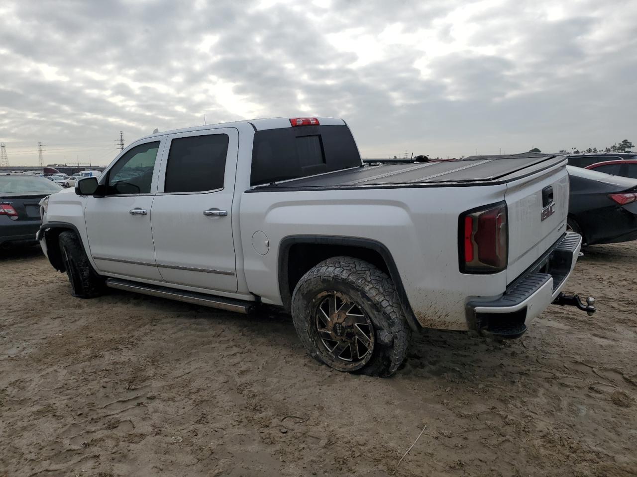 2018 GMC Sierra VIN 3GTU2PEJ4JG578976 Copart auction photo, front end / undercarriage damage thumbnail 2