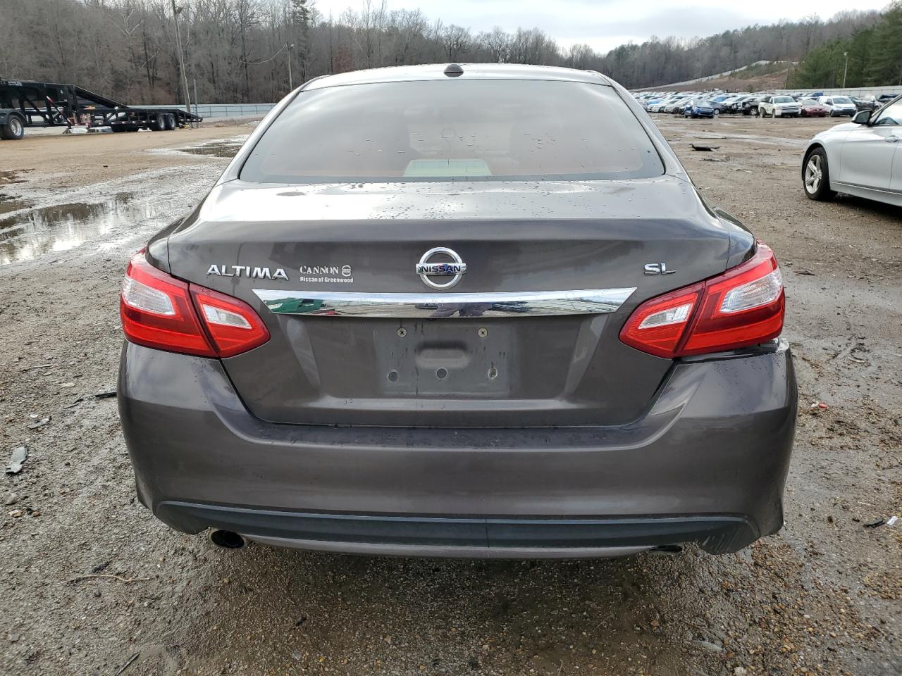 2017 Nissan Altima VIN 1N4AL3AP6HC288924 Copart auction photo, front end / rear end damage thumbnail 6
