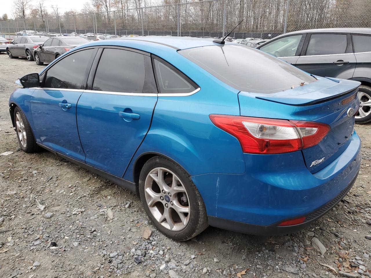 2014 Ford Focus VIN 1FADP3J28EL159116 Copart auction photo, front end damage thumbnail 2