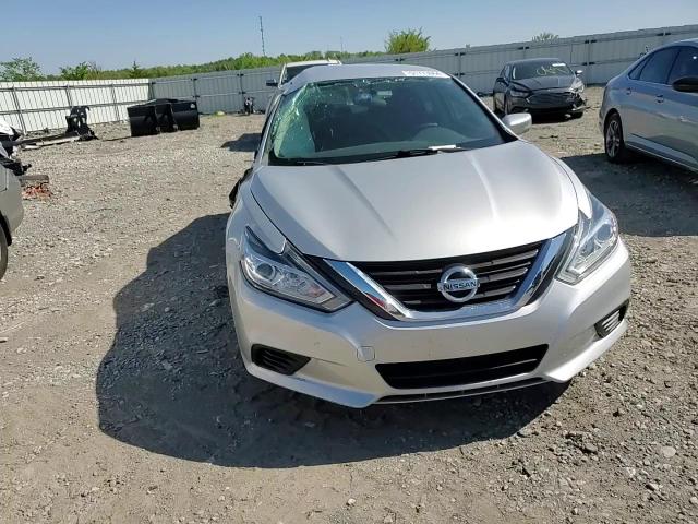 2018 Nissan Altima VIN 1N4AL3AP6JC140763 Copart auction photo, side / front end damage thumbnail 10